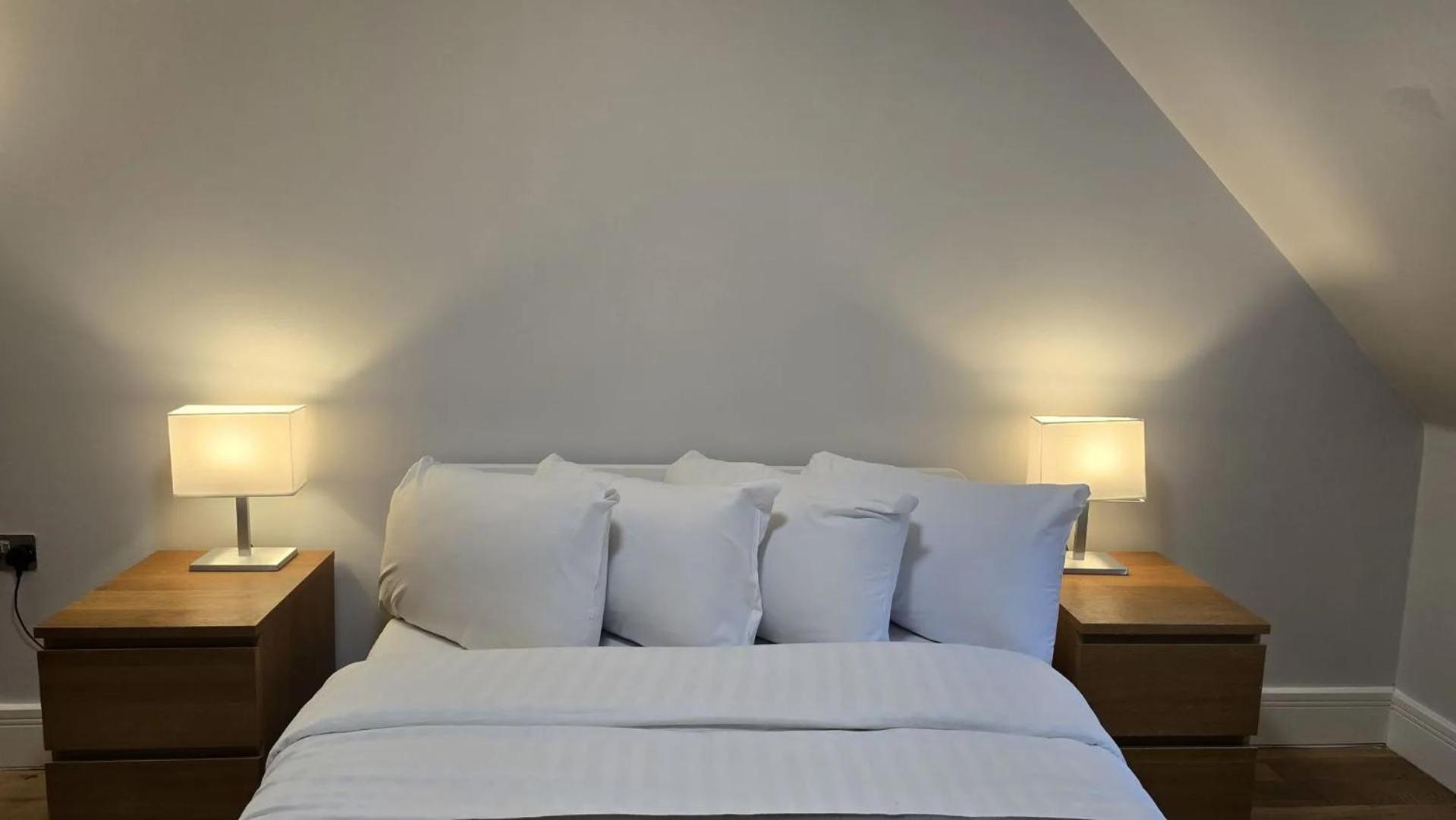 Westciti Chatsworth Road Apartments Croydon Bagian luar foto