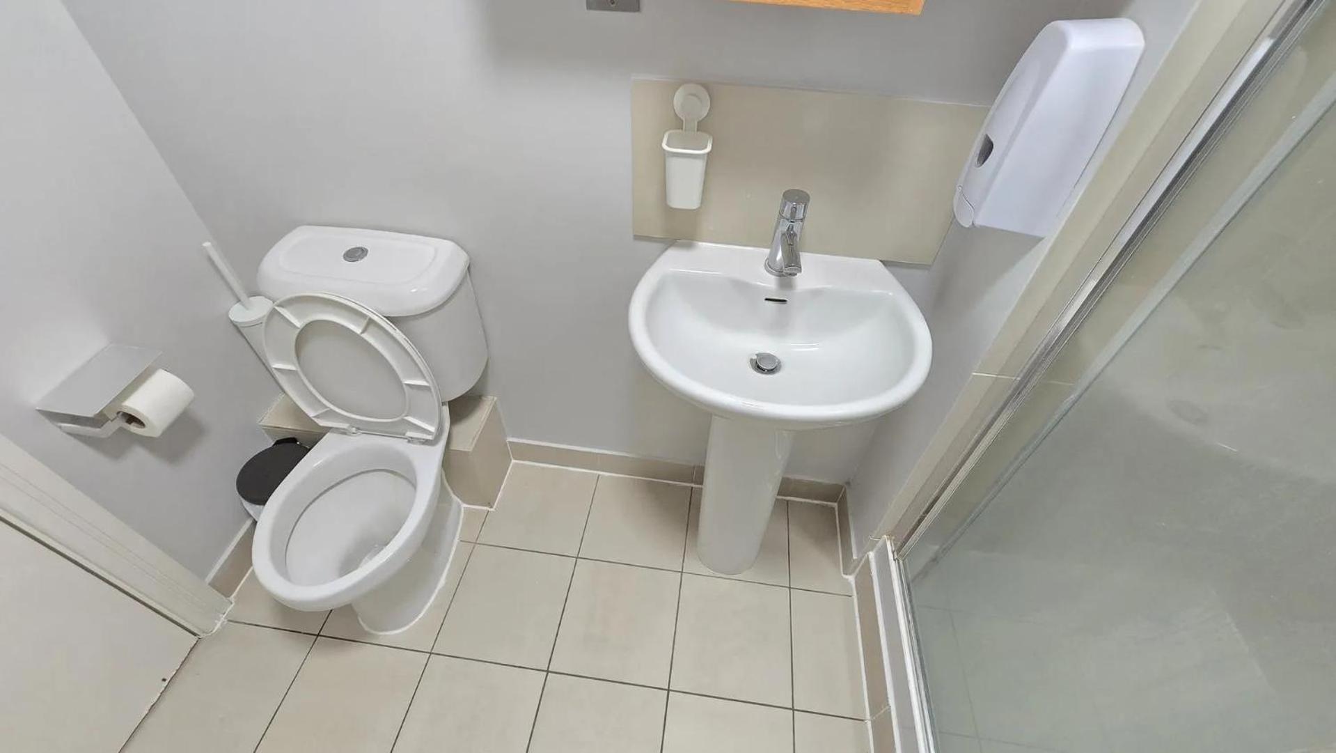 Westciti Chatsworth Road Apartments Croydon Bagian luar foto