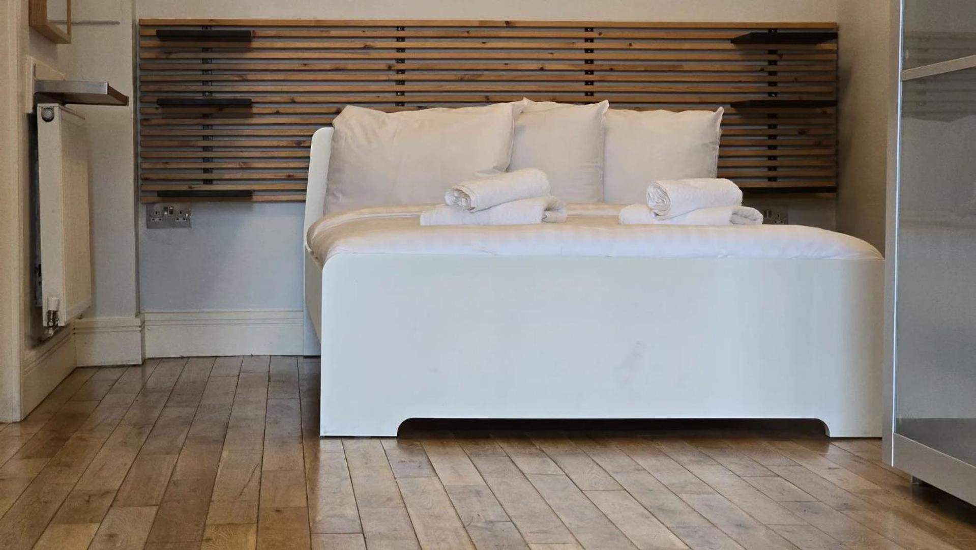 Westciti Chatsworth Road Apartments Croydon Bagian luar foto