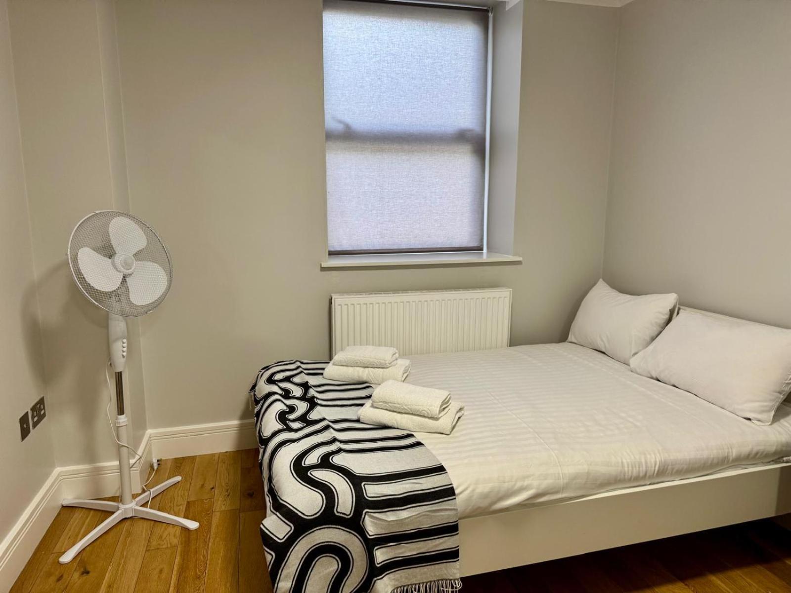 Westciti Chatsworth Road Apartments Croydon Bagian luar foto
