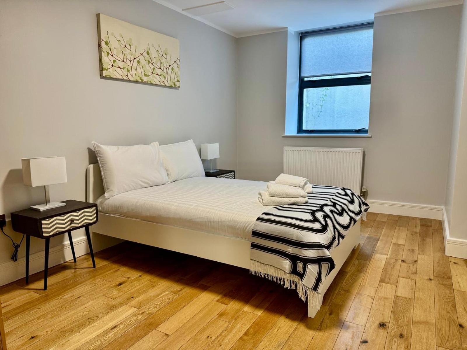 Westciti Chatsworth Road Apartments Croydon Bagian luar foto